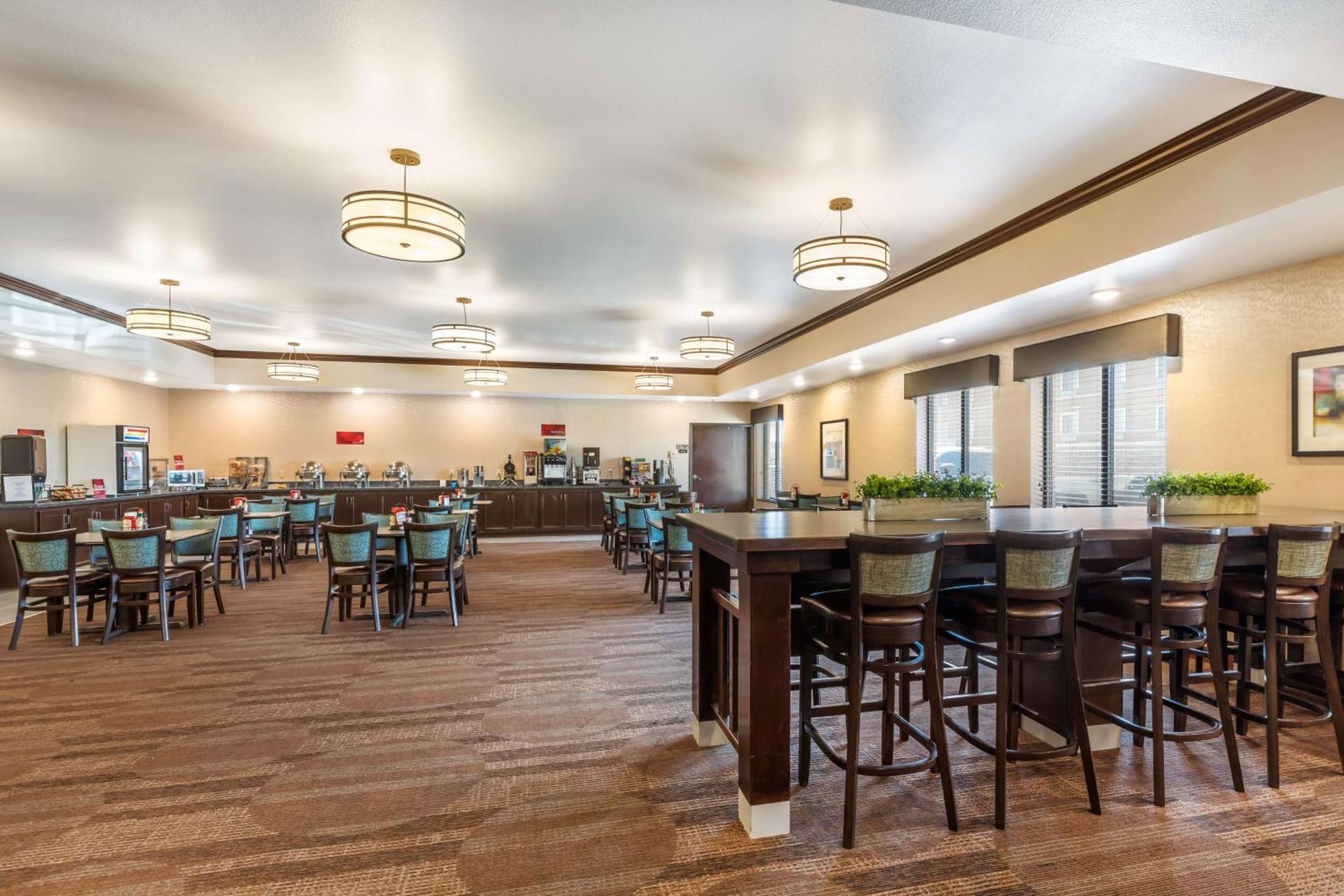 Best Western Plus Casper Inn & Suites Exterior photo